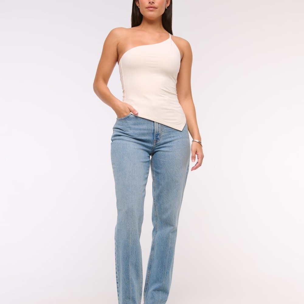 Curve Love Ultra High Rise 90s Straight Jean